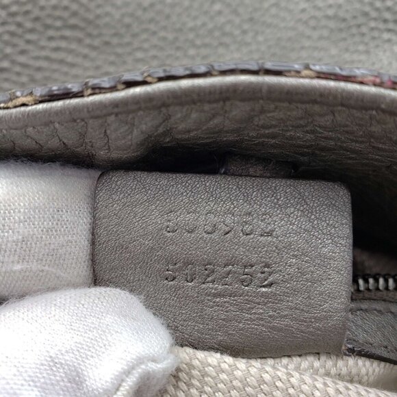 Gucci GG Soho on Chain Medium Shoulder Bag - Picture 15 of 16